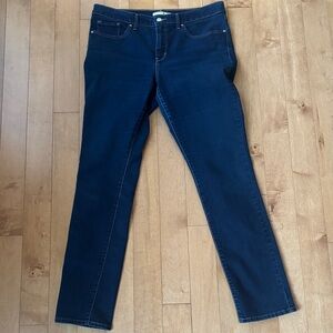 Women's Levi Strauss - 312 Shaping Slim